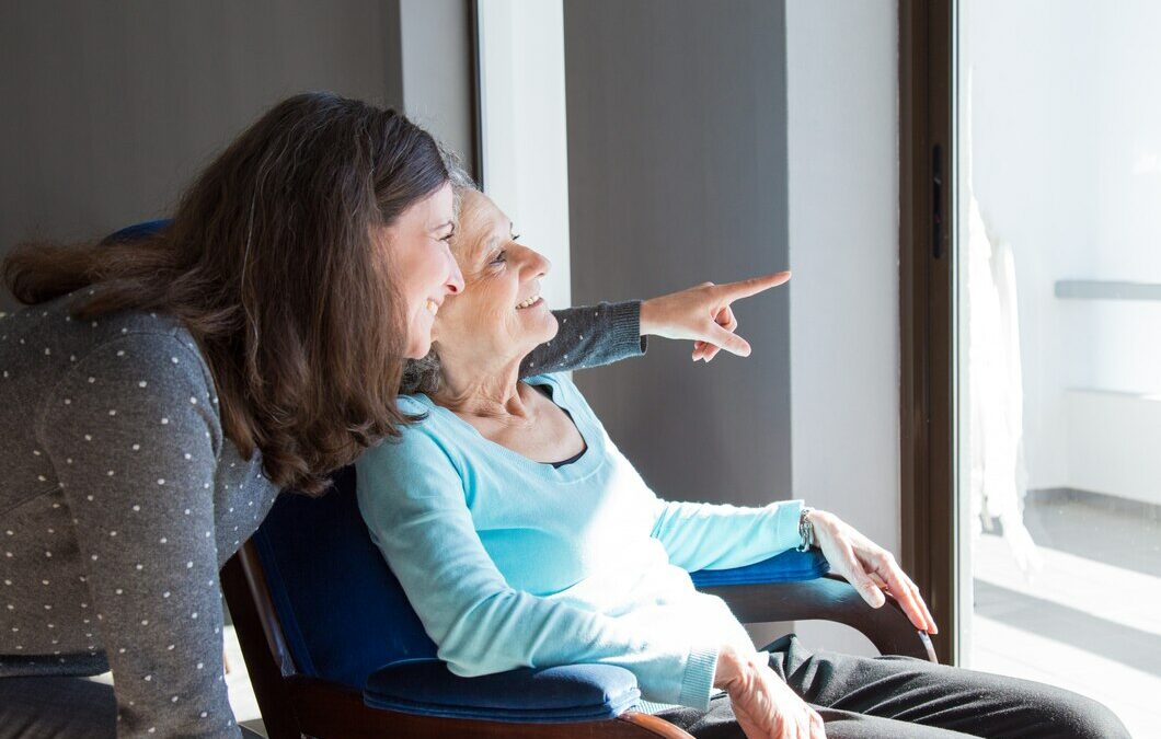 Combating Loneliness in Seniors with Companionship Care Services